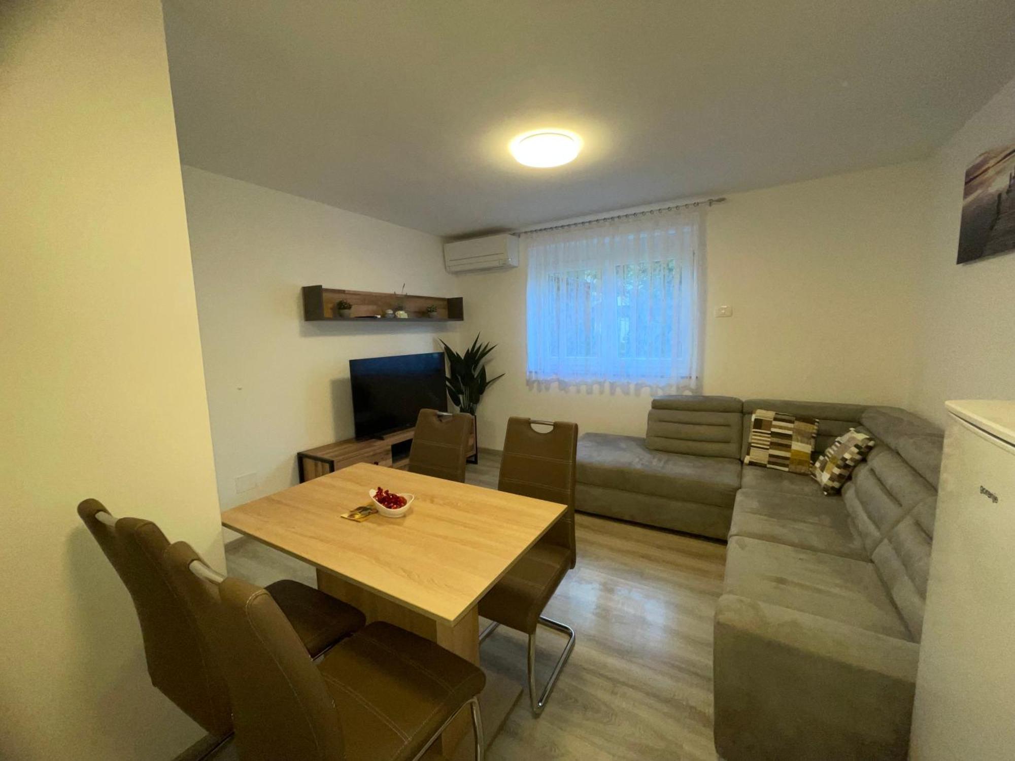 Apartma Dzana Zaga Εξωτερικό φωτογραφία