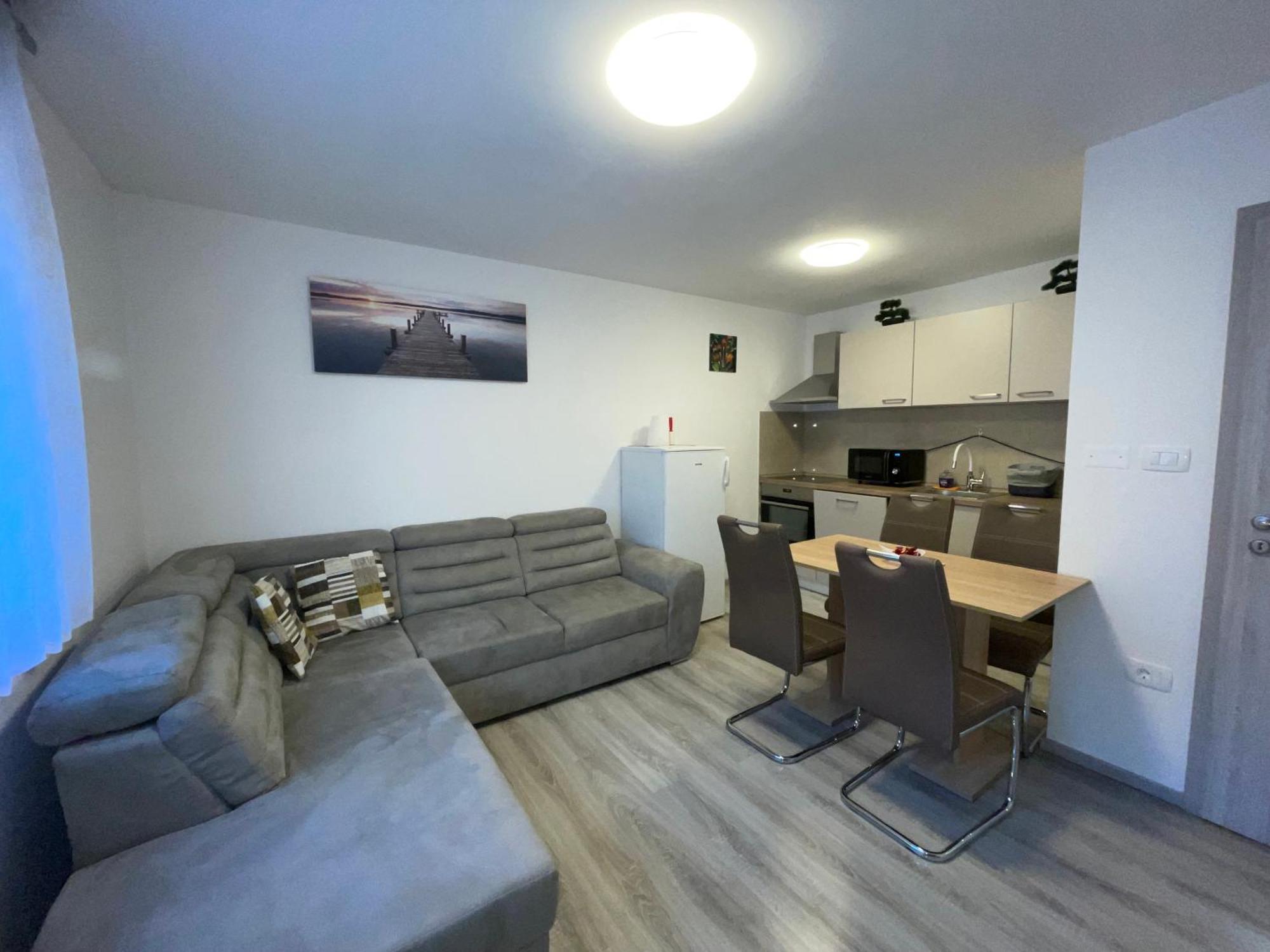 Apartma Dzana Zaga Εξωτερικό φωτογραφία