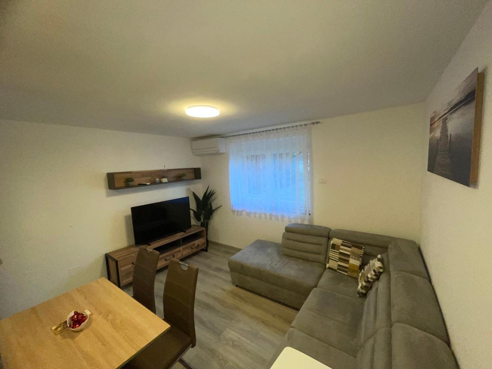 Apartma Dzana Zaga Εξωτερικό φωτογραφία